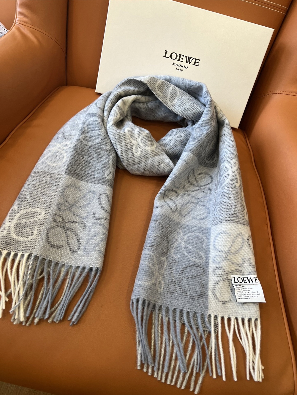 LOEWE Reversible Checkerboard